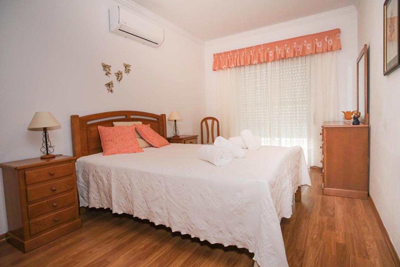 Apartamento T2 Em Condominio Fechado. Αλμπουφέιρα Εξωτερικό φωτογραφία