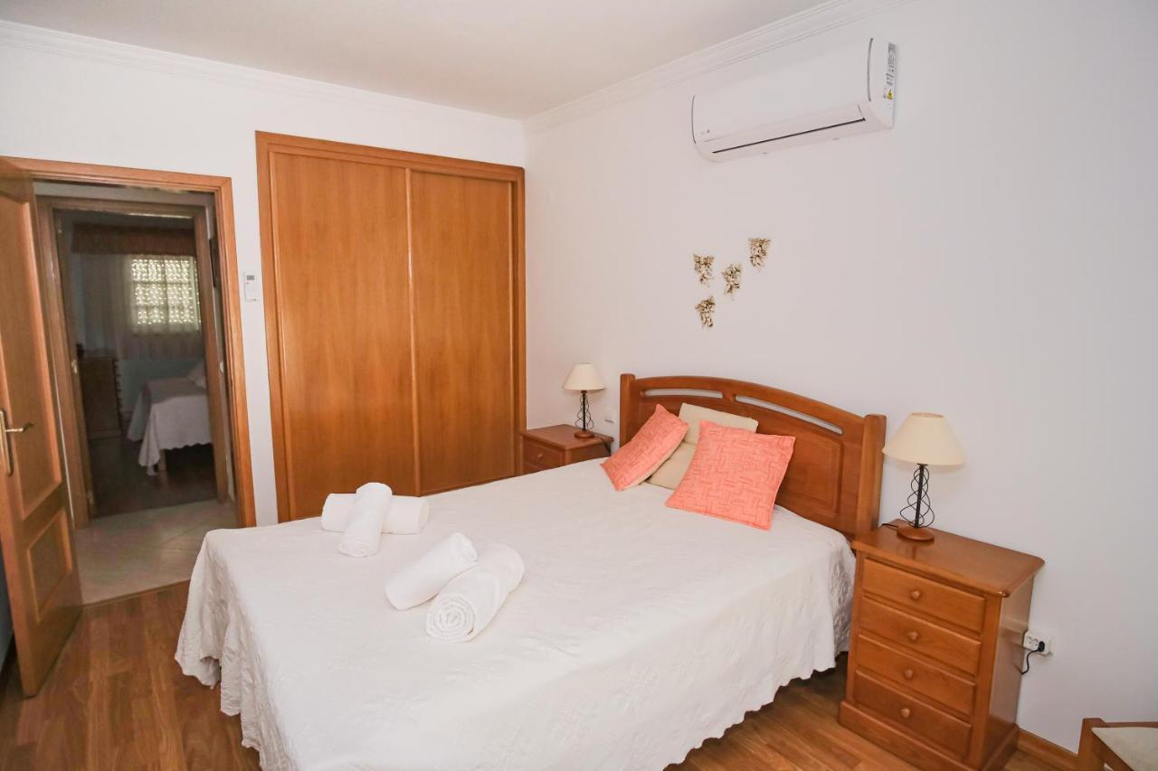 Apartamento T2 Em Condominio Fechado. Αλμπουφέιρα Εξωτερικό φωτογραφία