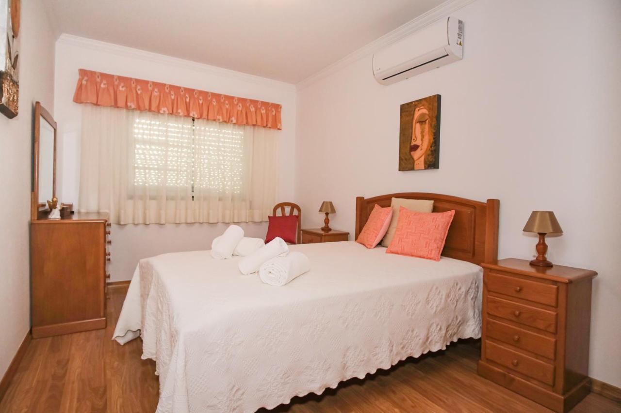 Apartamento T2 Em Condominio Fechado. Αλμπουφέιρα Εξωτερικό φωτογραφία